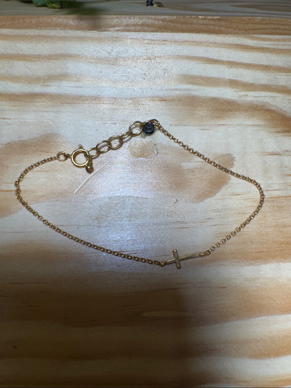 Sundance Gold Sideways Cross Chain Bracelet
